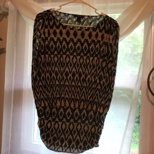 Alfani black and white xl 100% nylon blouse